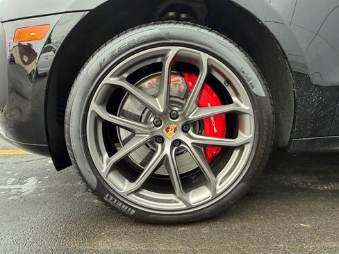 Used 2026 Porsche Macan GTS AWD/4WD image 11