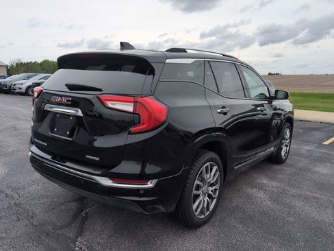 Used 2023 GMC Terrain Denali AWD/4WD image 12