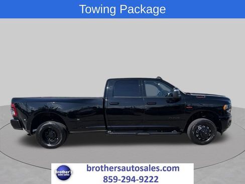 Used 2024 RAM 3500 Big Horn w/ Night Edition AWD/4WD image 9