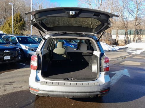 Used 2016 Subaru Forester 2.5i Premium w/ All-Weather Package image 31