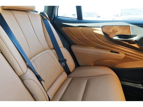 Used 2024 Lexus LS 500 500 image 15