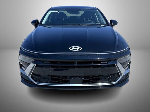 New 2025 Hyundai Sonata Limited image 2