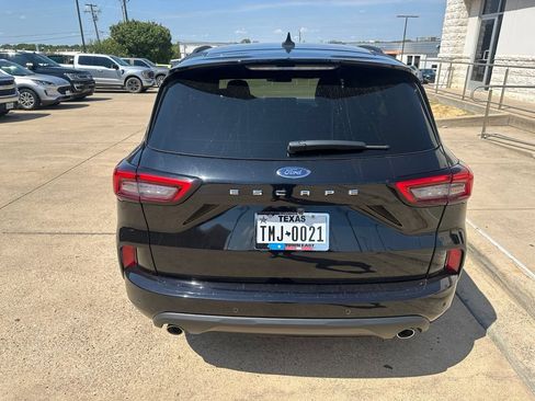 Used 2023 Ford Escape ST-Line w/ Tech Pack #1 FWD image 21