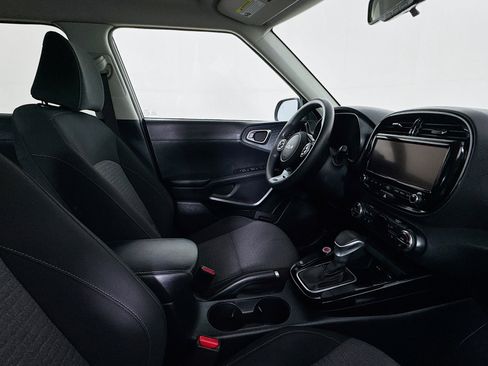 Used 2022 Kia Soul S FWD image 28