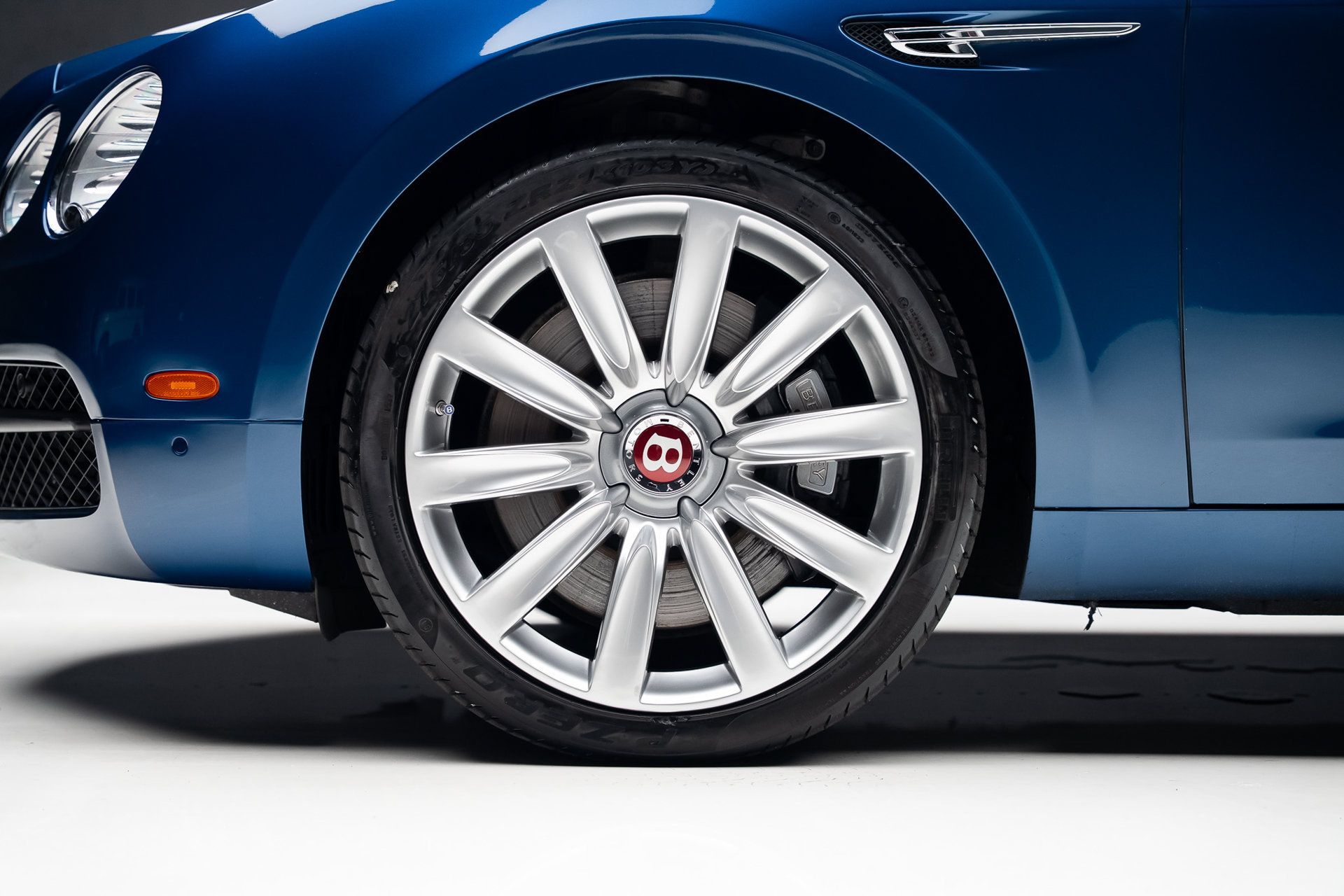 Used 2016 Bentley Flying Spur V8 AWD/4WD image 19