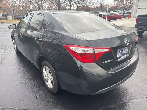 Used 2015 Toyota Corolla LE image 5