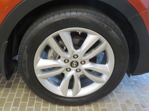 Used 2015 Hyundai Santa Fe Sport 2.0T w/ Option Group 05 image 10