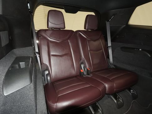 Certified 2024 Cadillac XT6 Premium Luxury AWD/4WD image 25