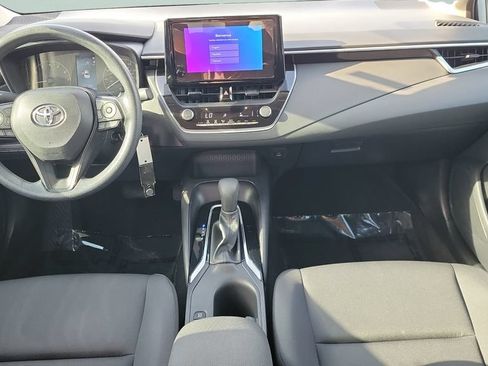 Used 2024 Toyota Corolla LE FWD image 11