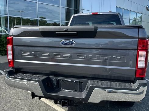 Used 2022 Ford F250 XLT w/ FX4 Off-Road Package AWD/4WD image 5
