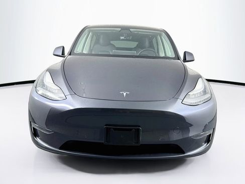 Used 2020 Tesla Model Y Long Range AWD/4WD image 2