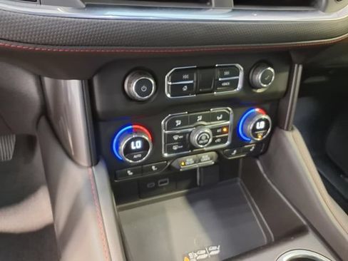 Used 2023 Chevrolet Tahoe RST AWD/4WD image 13