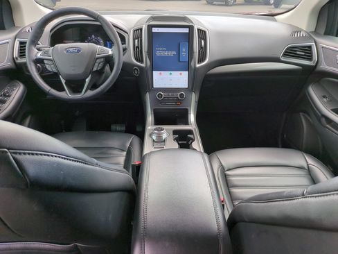 Certified 2024 Ford Edge SEL w/ Convenience Package AWD/4WD image 16