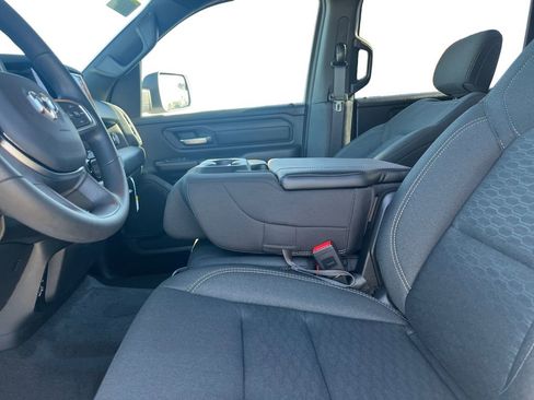 New 2026 RAM 1500 Express image 19