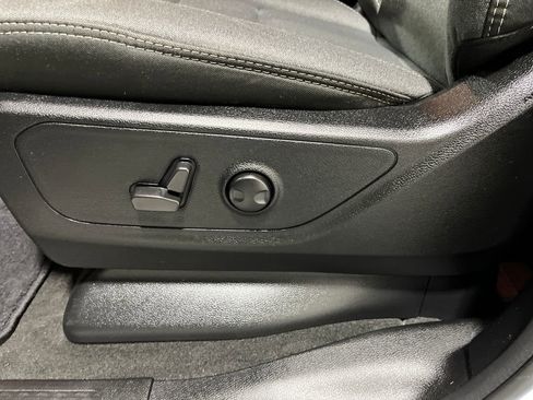 Used 2022 RAM 1500 Big Horn image 13