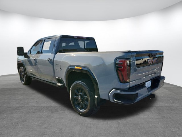 Used 2024 GMC Sierra 2500 AT4 w/ AT4 Preferred Package AWD/4WD image 5