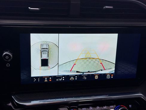 Used 2024 GMC Sierra 1500 Denali w/ Technology Package image 19