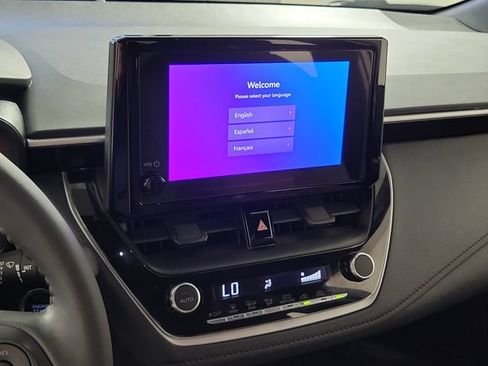 Used 2025 Toyota Corolla SE FWD image 28