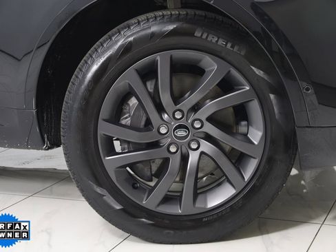 Used 2023 Land Rover Discovery S R-Dynamic image 17