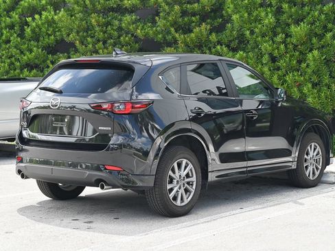 Used 2025 MAZDA CX-5 AWD 2.5 S w/ Preferred Package image 3