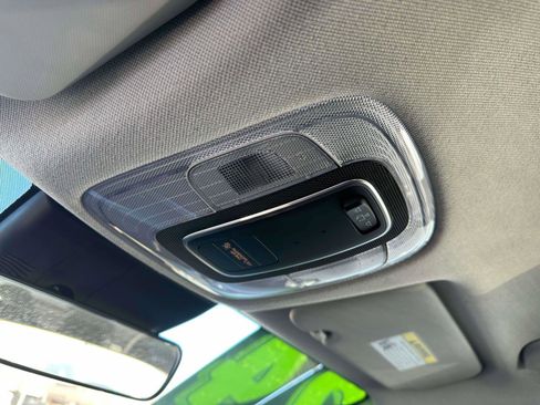 Used 2024 Hyundai Elantra SE image 29