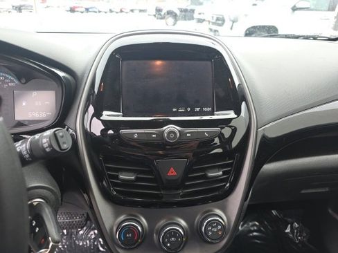 Used 2022 Chevrolet Spark LT image 26