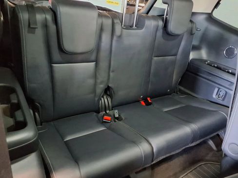 Used 2022 Subaru Ascent Touring image 10