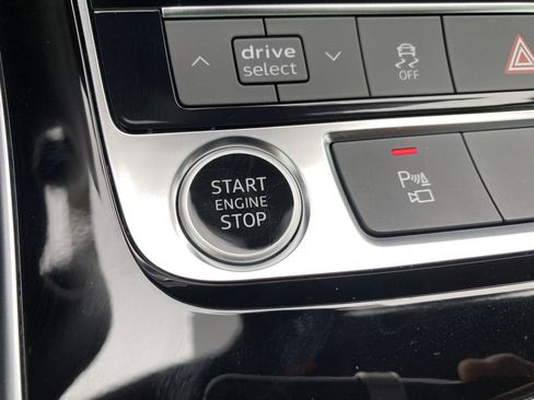 Used 2025 Audi Q8 Premium Plus image 28