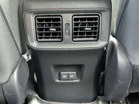 Used 2023 Toyota RAV4 XLE FWD image 17