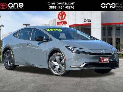 Used 2024 Toyota Prius LE