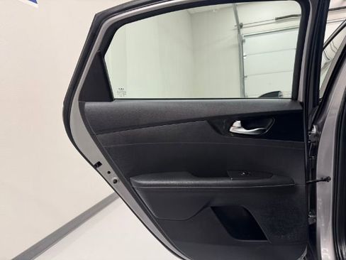 Used 2023 Kia Forte GT-Line w/ GT-Line Premium Package image 43