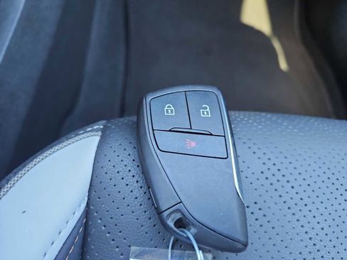 Certified 2024 Buick Envision Sport Touring image 34