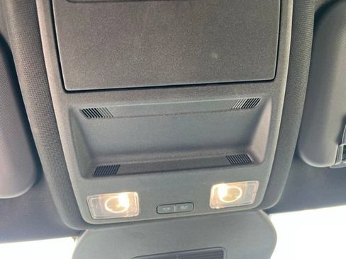 Used 2025 Ford Escape ST-Line Select AWD/4WD image 21
