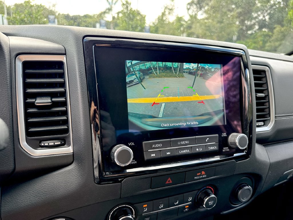 Used 2022 Nissan Frontier SV AWD/4WD image 49