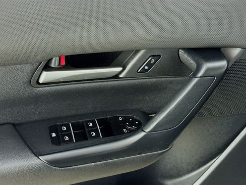 Used 2024 MAZDA CX-50 AWD 2.5 S w/ Preferred Package image 18