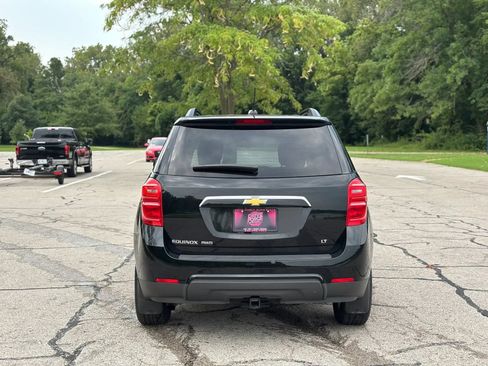 Used 2017 Chevrolet Equinox LT w/ Convenience Package AWD/4WD image 4