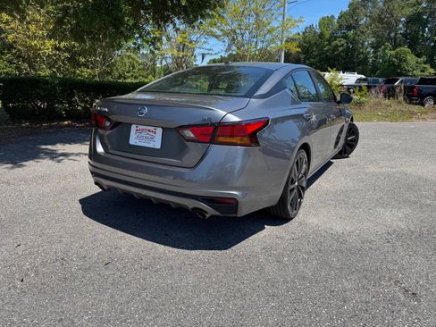 Used 2019 Nissan Altima 2.5 SR FWD image 36