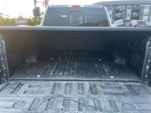 Used 2019 Ford F150 Platinum image 9