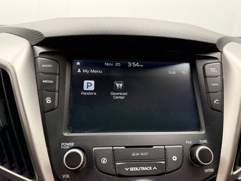 Used 2016 Hyundai Veloster w/ Option Group 03 image 29