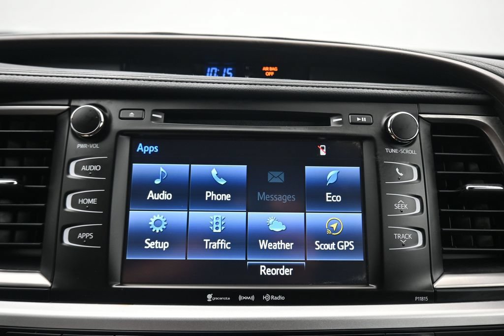 Used 2019 Toyota Highlander Plus AWD/4WD image 17