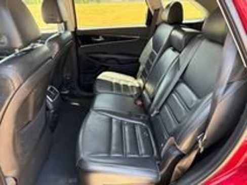 Used 2020 Kia Sorento EX FWD image 10