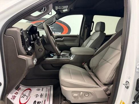 New 2026 GMC Sierra 1500 SLT w/ SLT Premium Plus Package image 9