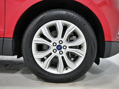Used 2022 Ford Edge Titanium AWD/4WD image 35