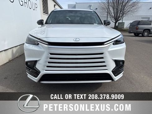 New 2026 Lexus TX 500h AWD image 9