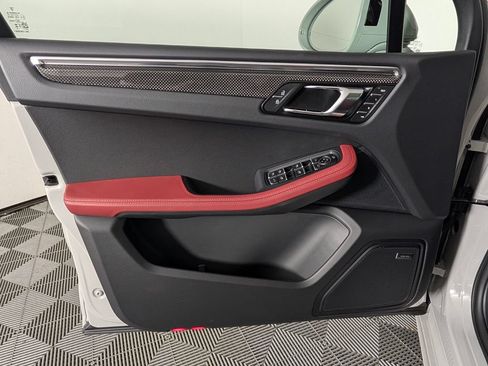 New 2026 Porsche Macan GTS AWD/4WD image 25