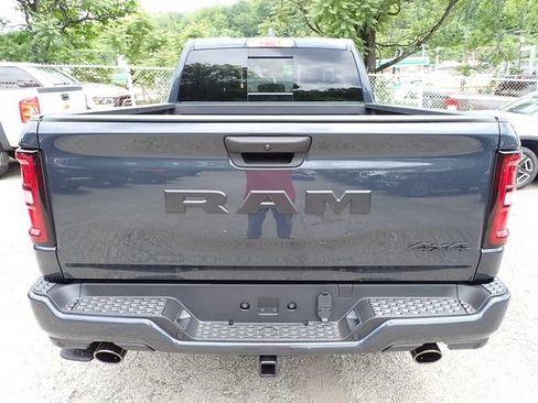 New 2026 RAM 1500 Express AWD/4WD image 4