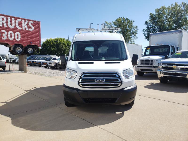 Used 2019 Ford Transit 150 XLT RWD image 4