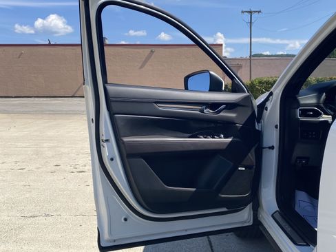 Used 2021 MAZDA CX-5 Signature image 3