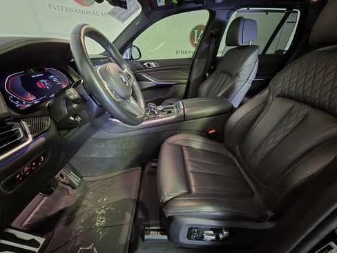 Certified 2023 BMW X5 M50i w/ Executive Package image 11