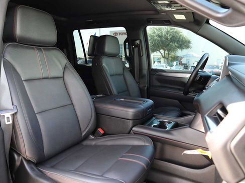 Used 2024 Chevrolet Suburban RST w/ Luxury Package AWD/4WD image 41